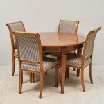 1583 7266 DINING ROOM SET